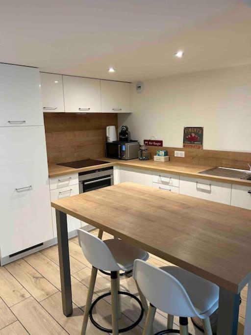 Logement Avec Piscine Privee Chauffee Biarritz Exteriér fotografie